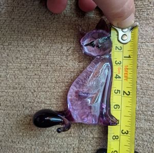 Purple glass kitty figurine